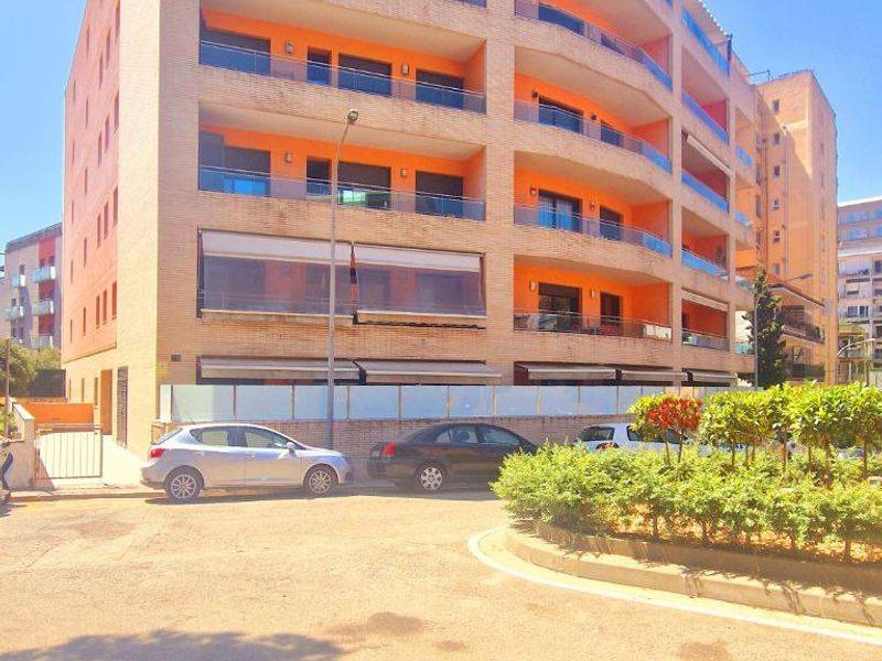 🏡 Cozy Apartment in the Heart of Lloret de Mar — Near the Beach!