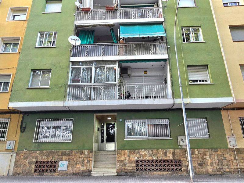Apartment for Sale in Blanes – €145,000