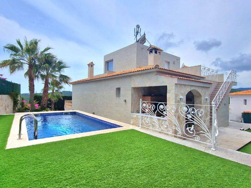 Luxury Villa for Sale in Lloret de Mar — Costa Brava - Haruco