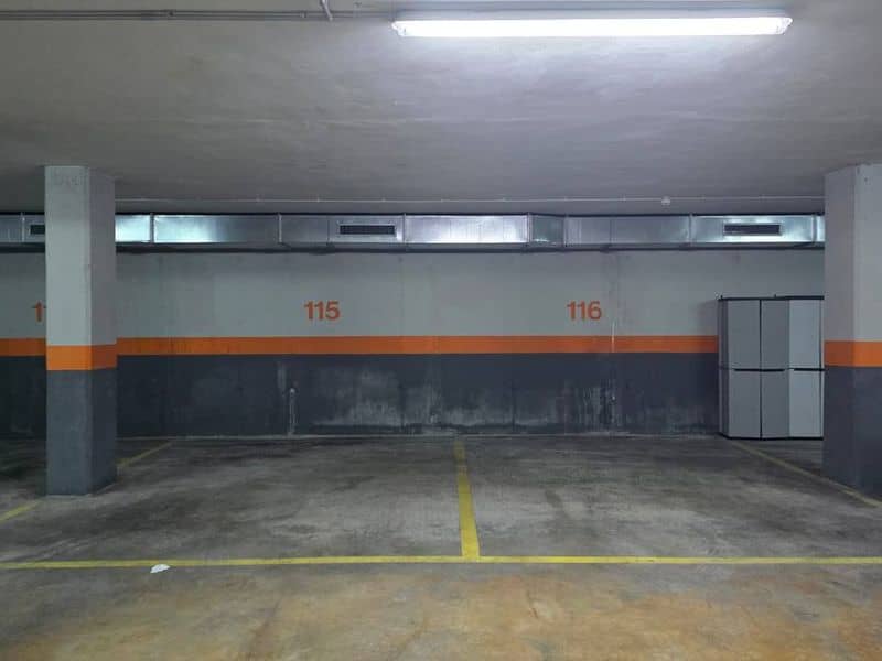 Plazas de Parking en Alquiler — Fenals, Lloret de Mar