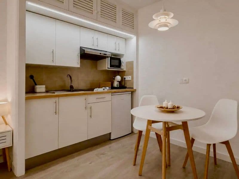 Estudio en Fenals a solo 600 metros de la playa