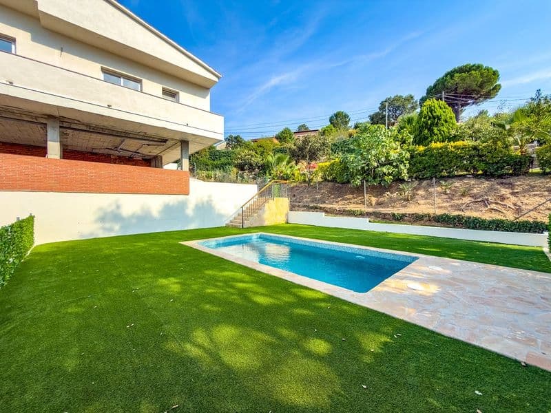Casa en venta en Massanet de la Selva, con piscina