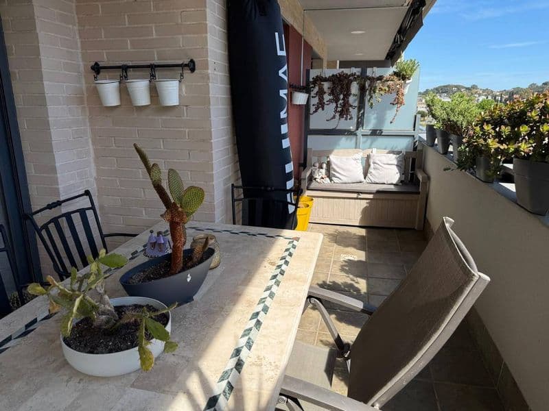 Moderno Piso con Amplia Terraza en la Prestigiosa Zona de Fenals, Lloret de Mar