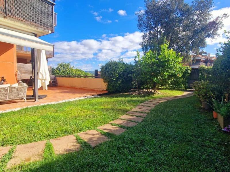 Acogedor Apartamento en Alquiler en una Comunidad Privada, Fenals, Lloret de Mar