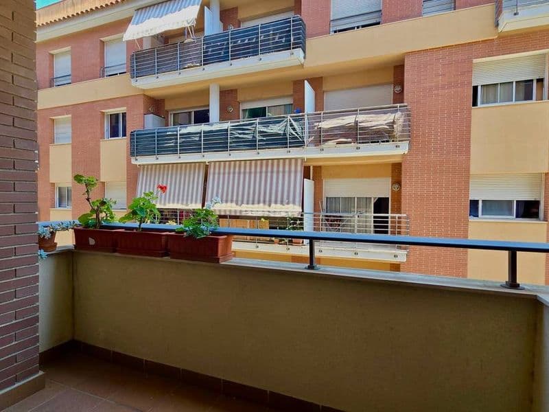  Acogedor Apartamento a 200 Metros de la Playa Principal en Lloret de Mar