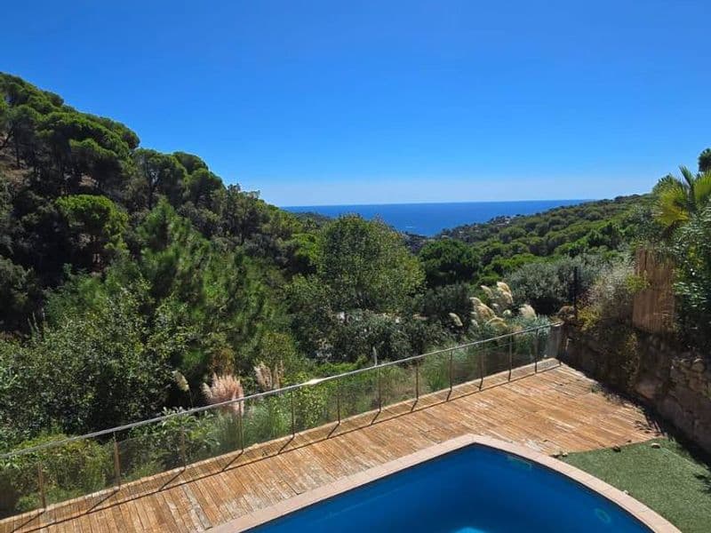 Villa Exclusiva En Serra Brava, Lloret de Mar