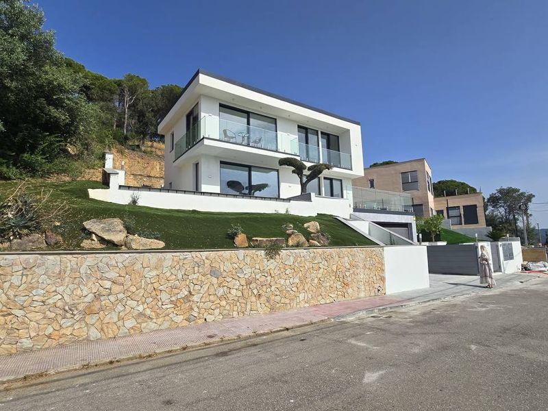 Villa moderna con vistas al mar en Serra Brava — Costa Brava