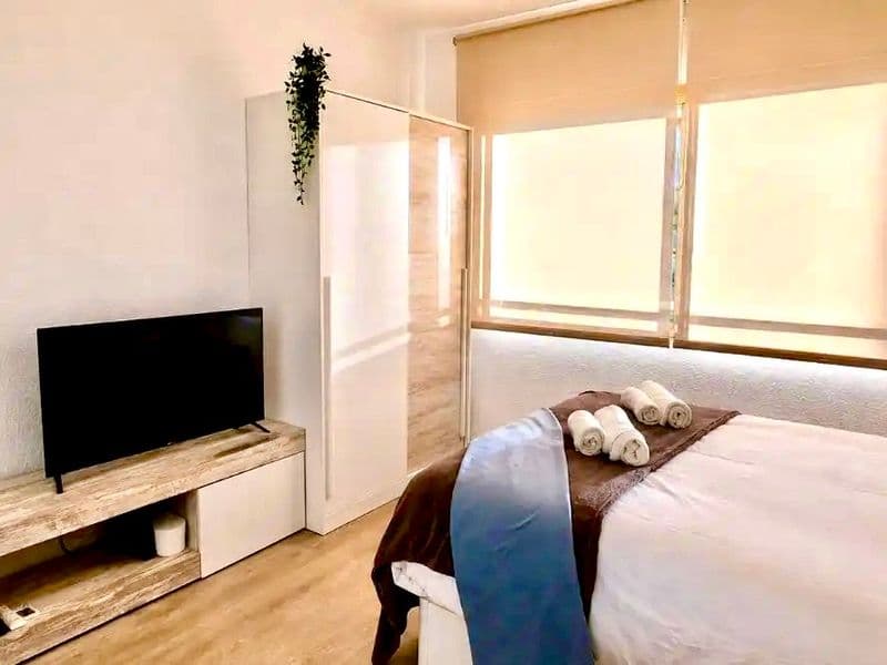 Estudio en Fenals a solo 600 metros de la playa