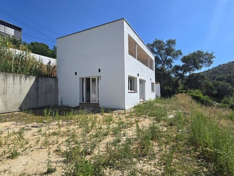 Casa en Venta en Massanet de la Selva, con Jardín