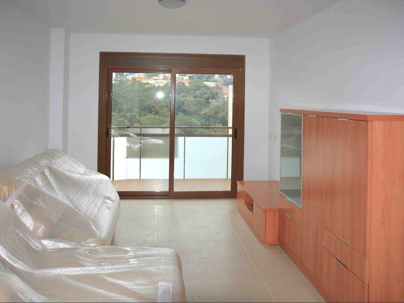 Modern Apartment with Pool and Parking in Lloret de Mar