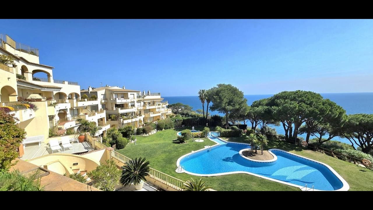 FOR SALE — Apartment with Sea View in Sant Feliu de Guíxols