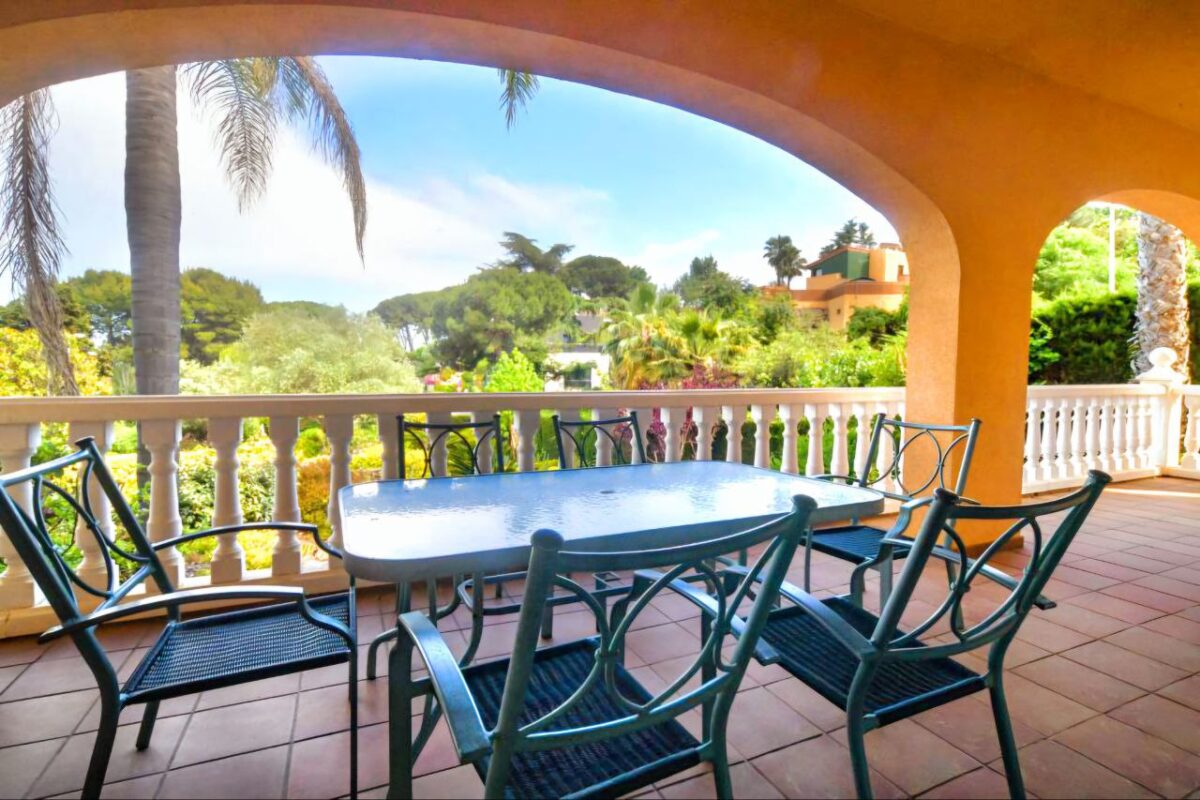 Vacation Home Rental in Blanes – REF:C081