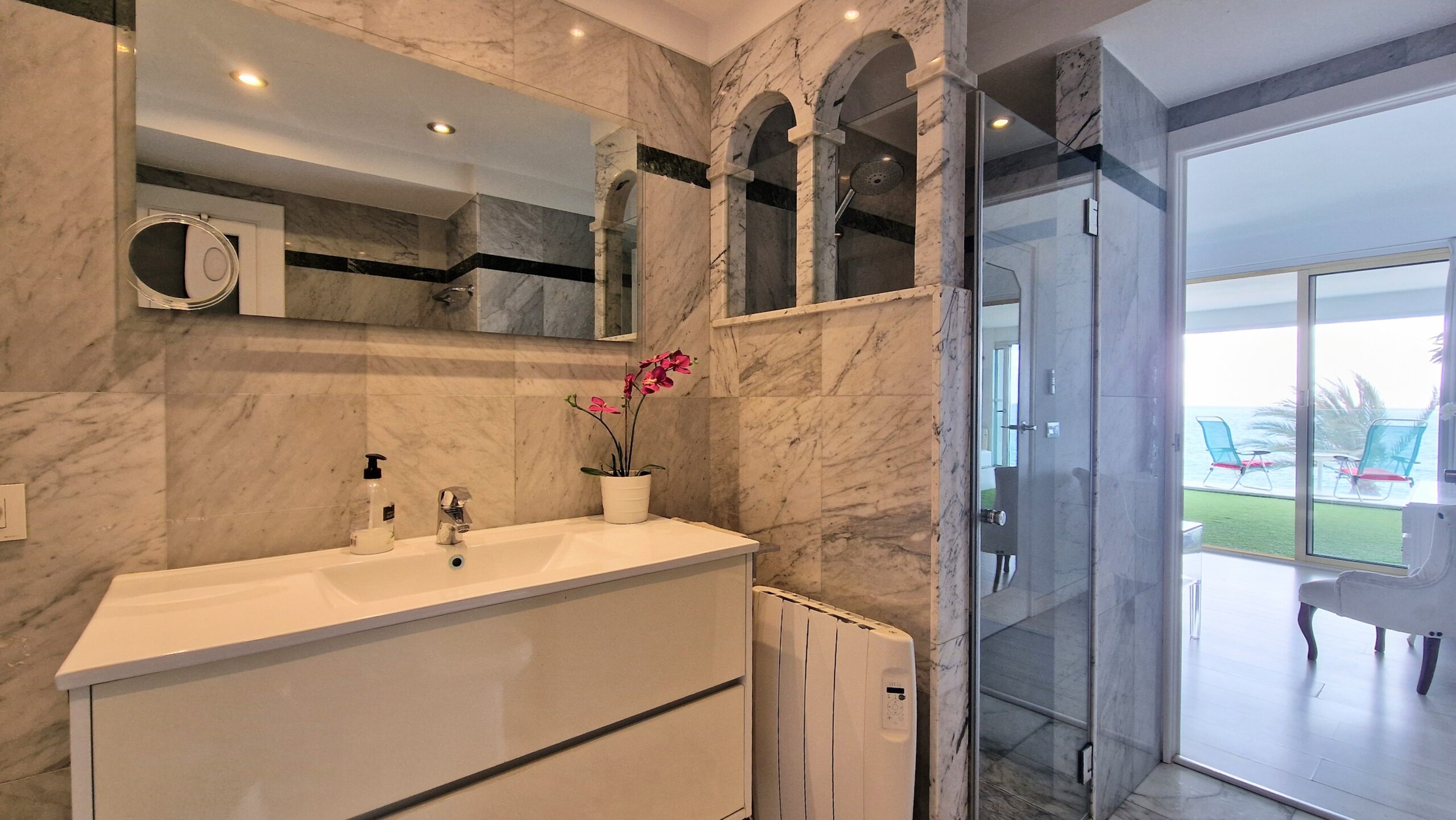 rent_a008_go2lloret11