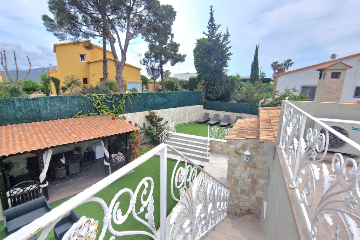 Luxury Villa for Sale in Lloret de Mar — Costa Brava – Haruco