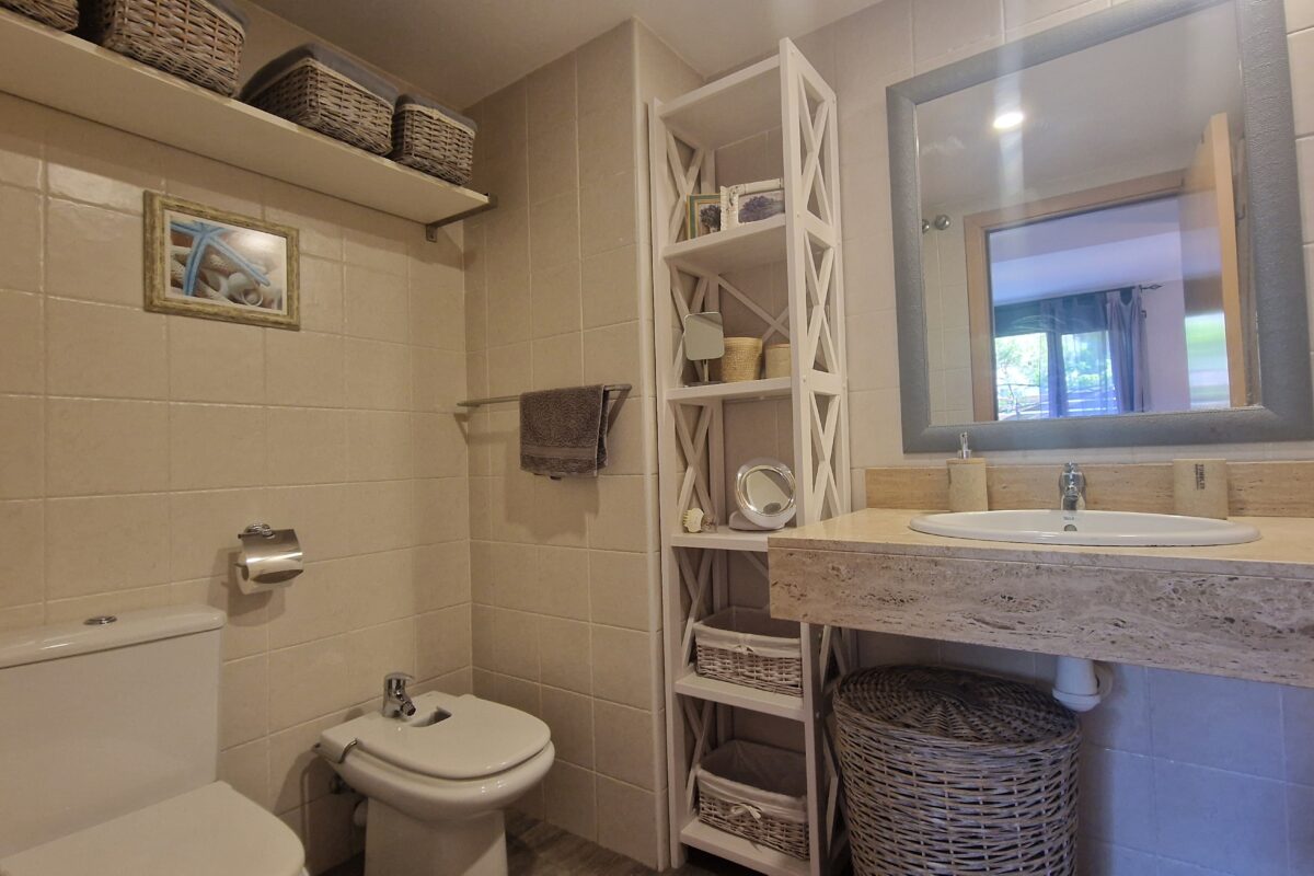 Apartment Bonito with Terrace in Lloret de Mar -go2lloret