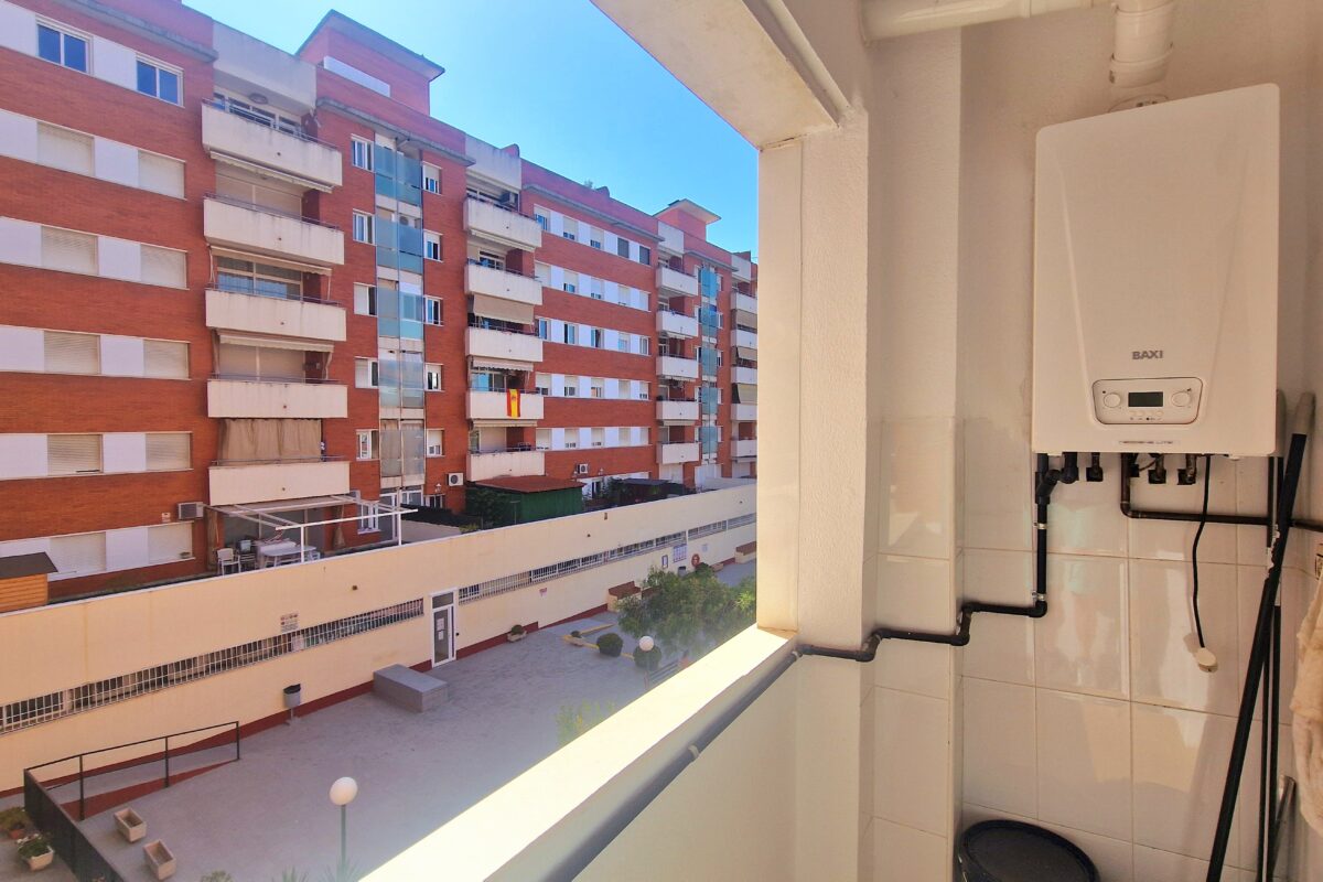 Spacious 4-Bedroom Apartment – Lloret de Mar
