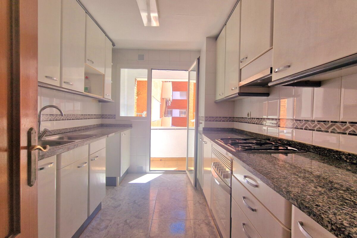 Spacious 4-Bedroom Apartment – Lloret de Mar