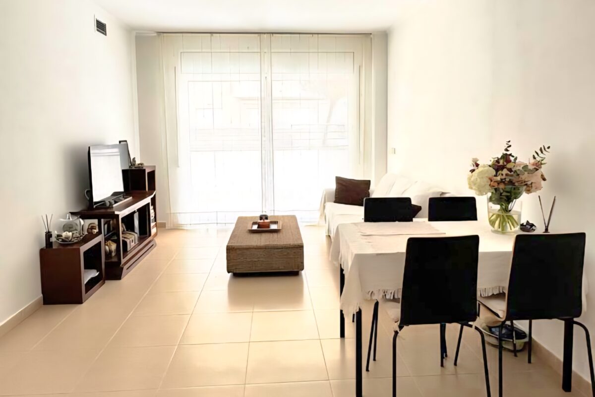 For Sale: Apartment with Terrace & Pool in Santa Clotilde