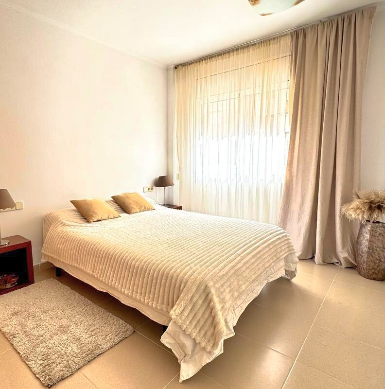 For Sale: Apartment with Terrace & Pool in Santa Clotilde
