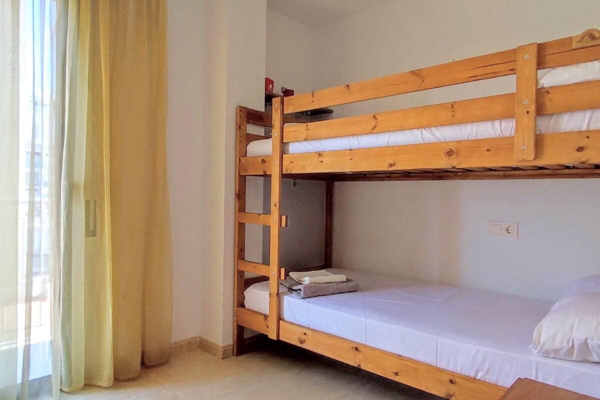 🏡 Cozy Apartment in the Heart of Lloret de Mar — Near the Beach!