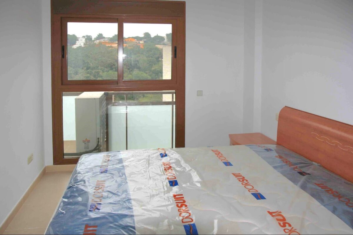 Modern Apartment with Pool and Parking in Lloret de Mar