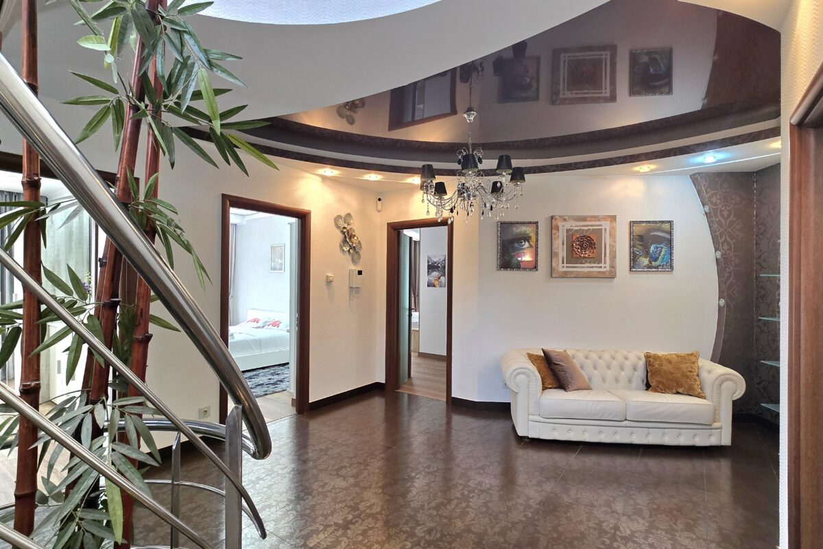 High-Yield Coastal Villa with Panoramic Sea Views & Rental License – Costa Brava