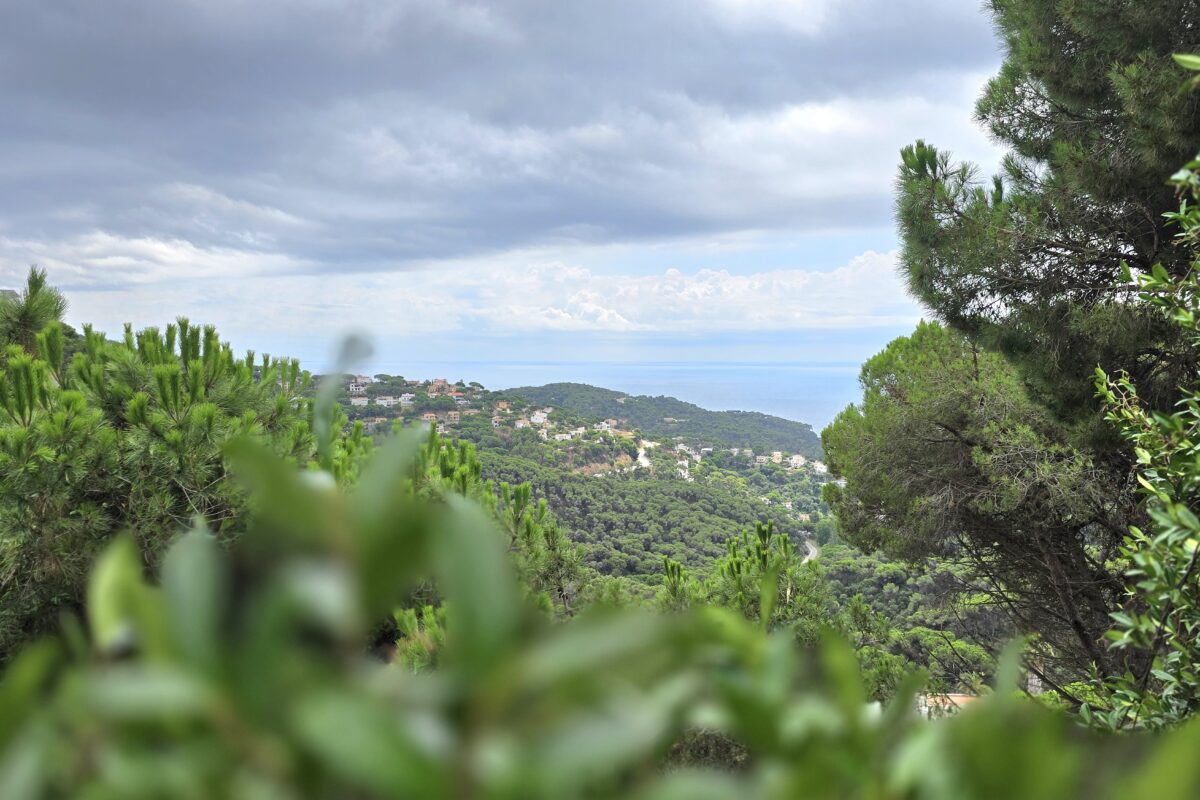 High-Yield Coastal Villa with Panoramic Sea Views & Rental License – Costa Brava