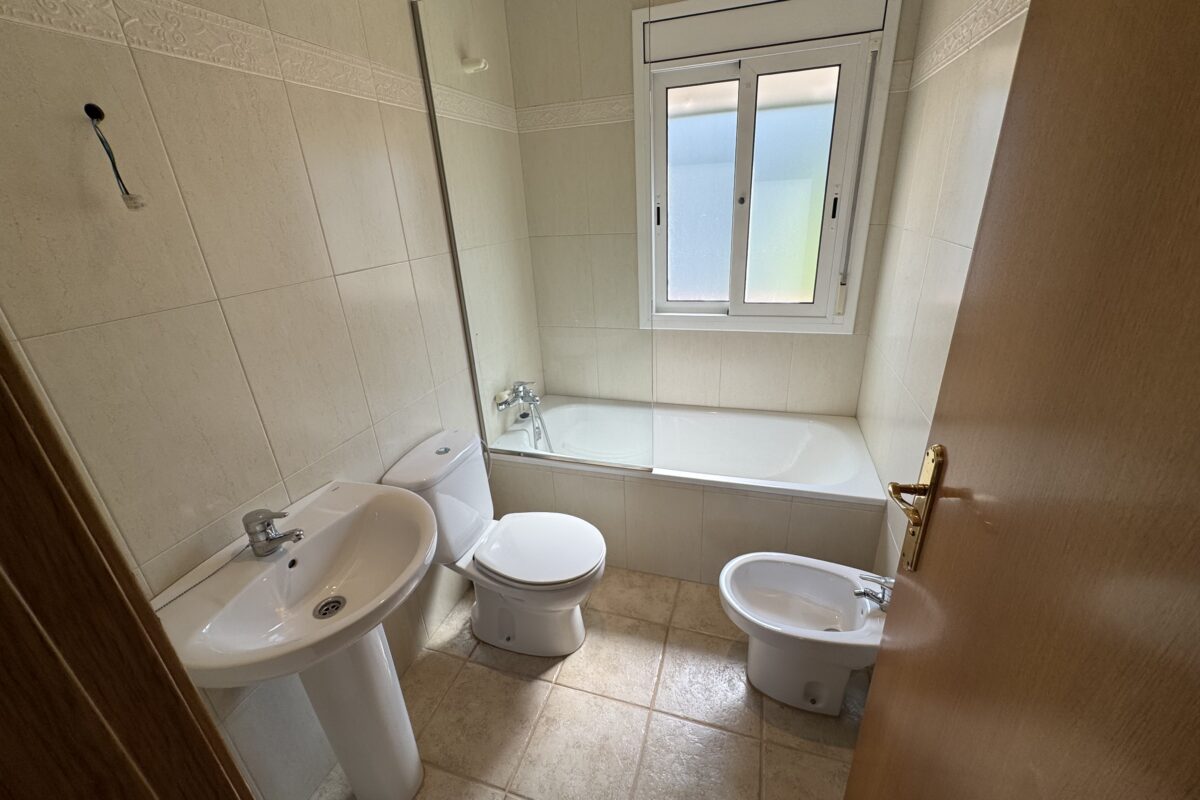 Detached House with Pool in Llinars del Vallès