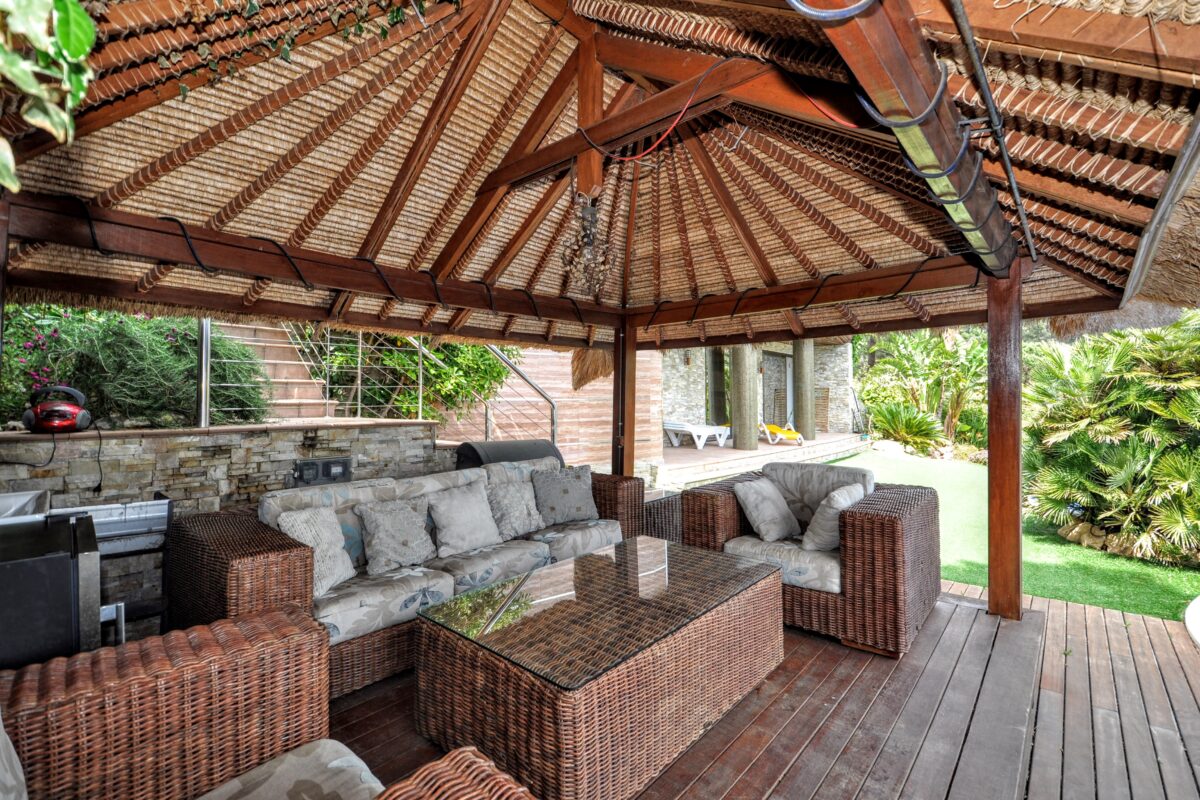 High-Yield Coastal Villa with Panoramic Sea Views & Rental License – Costa Brava