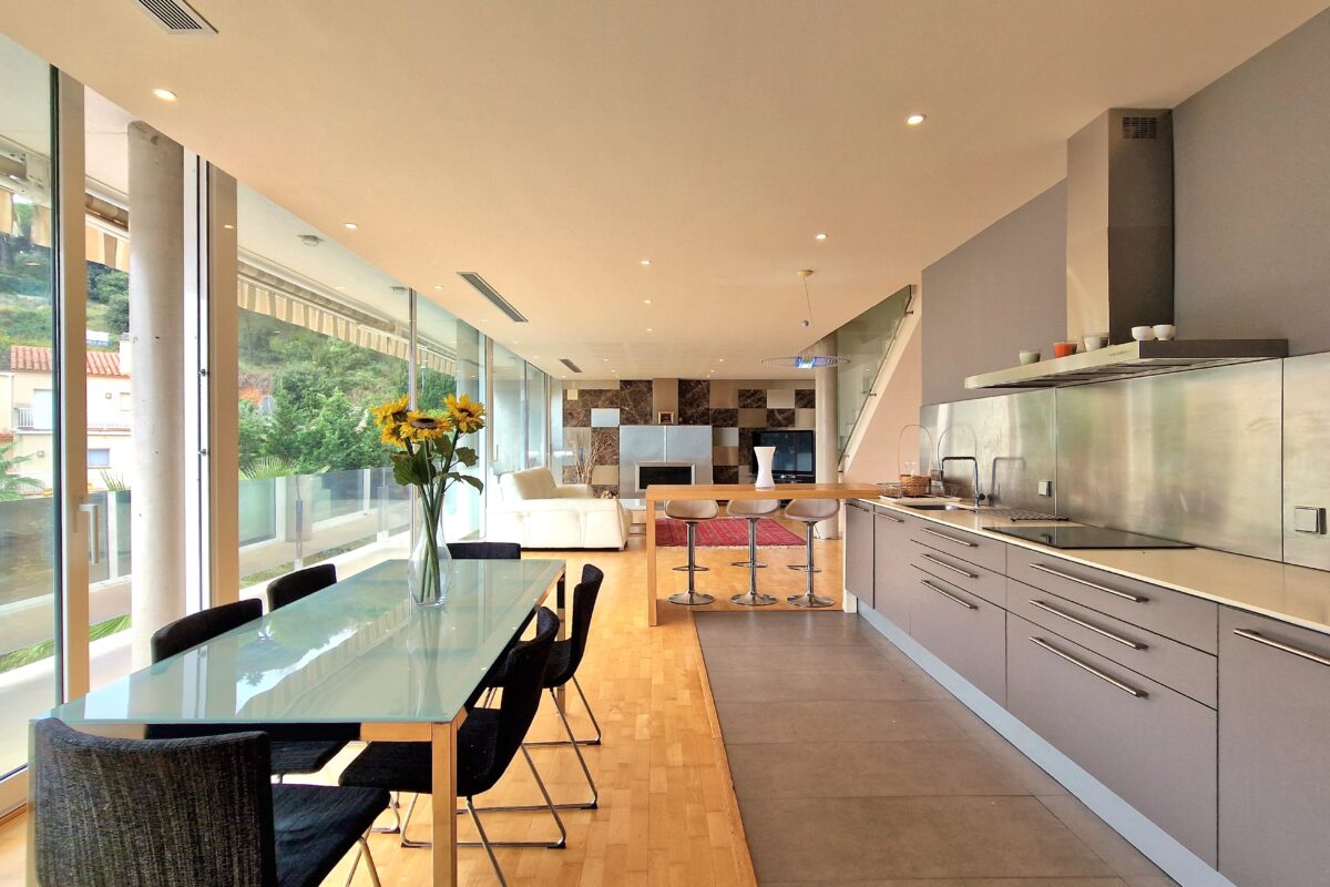 Sea View Villa for Sale in Lloret de Mar