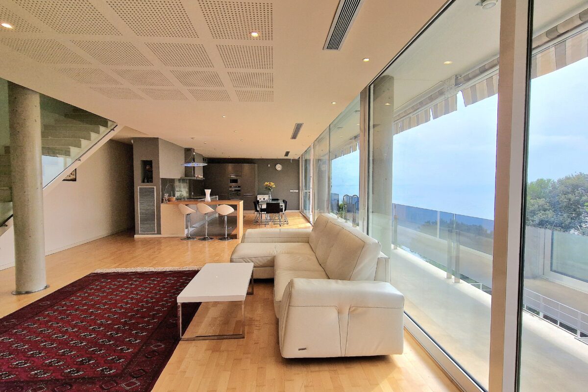 Sea View Villa for Sale in Lloret de Mar