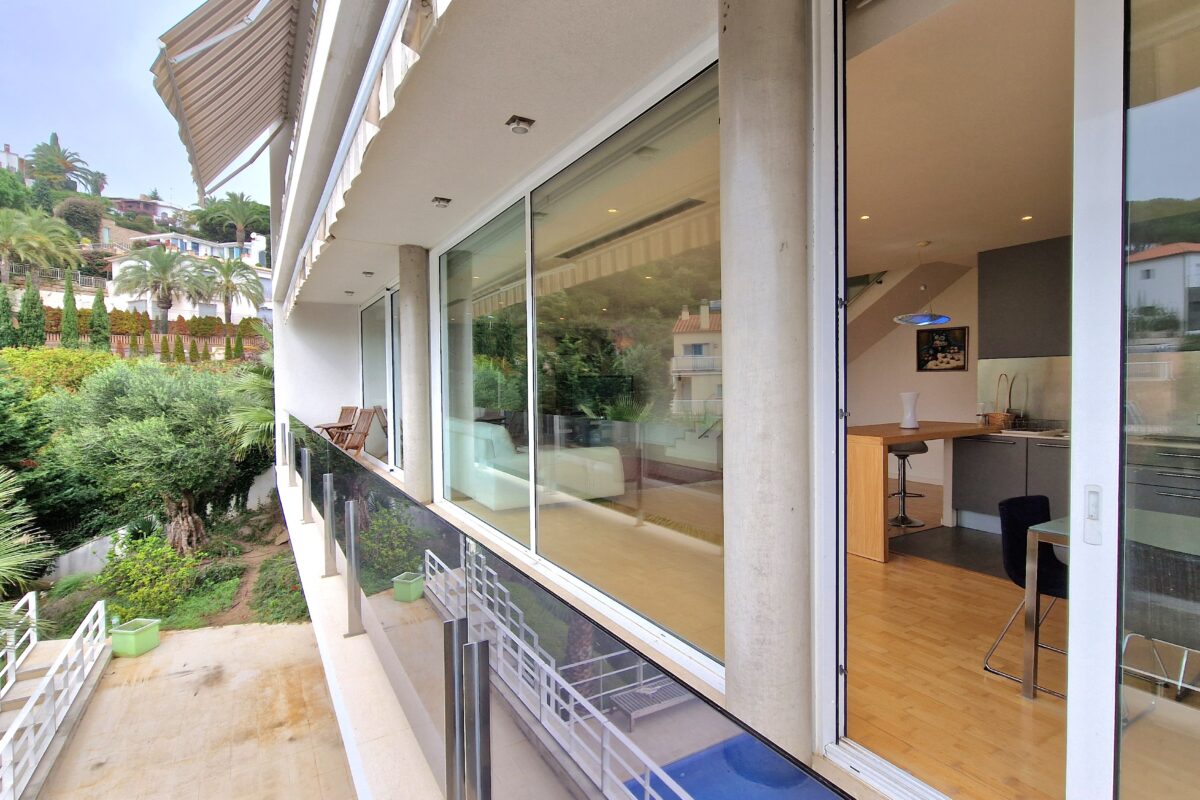 Sea View Villa for Sale in Lloret de Mar