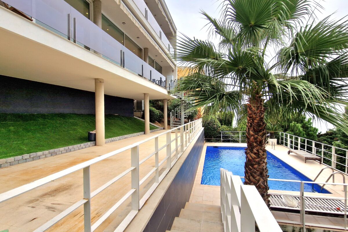 Sea View Villa for Sale in Lloret de Mar