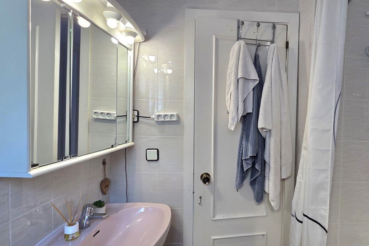 FOR SALE — Apartment with Sea View in Sant Feliu de Guíxols