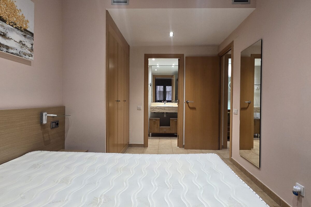 Apartment for Sale in Santa Clotilde Lloret de Mar – 200m from Beach, Pool, Parking