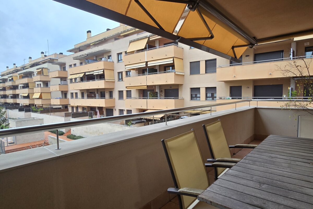 Apartment for Sale in Santa Clotilde Lloret de Mar – 200m from Beach, Pool, Parking