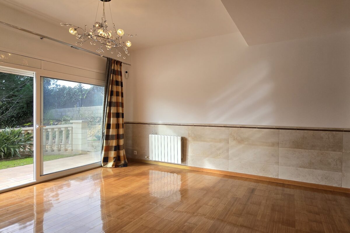 Detached Villa with Pool and Sea & Mountain Views in Pinares, Lloret de Mar