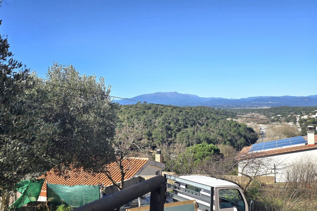 House with Private Pool in a Quiet Area of Lloret de Mar