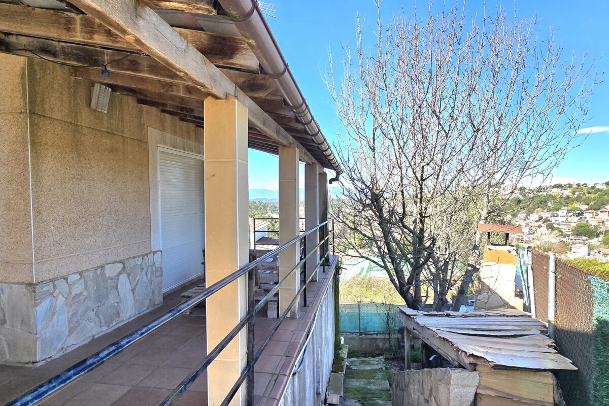 House with Private Pool in a Quiet Area of Lloret de Mar