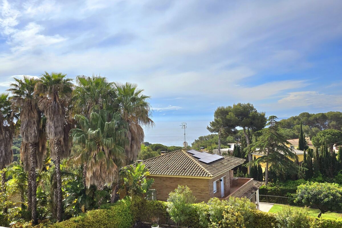 Luxury Design Villa in Montgoda — Lloret de Mar, Costa Brava