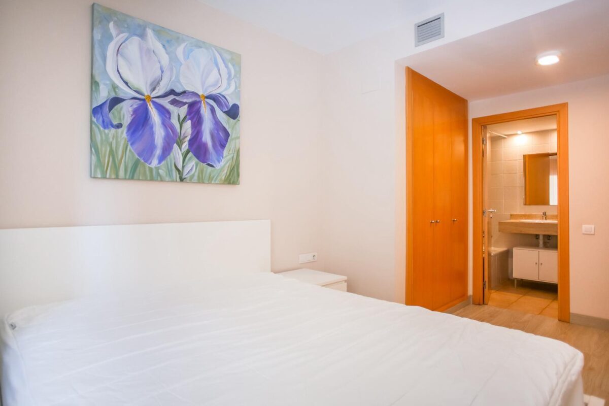 Bright Apartment Near the Beach in Fenals — Peaceful Living with Pool