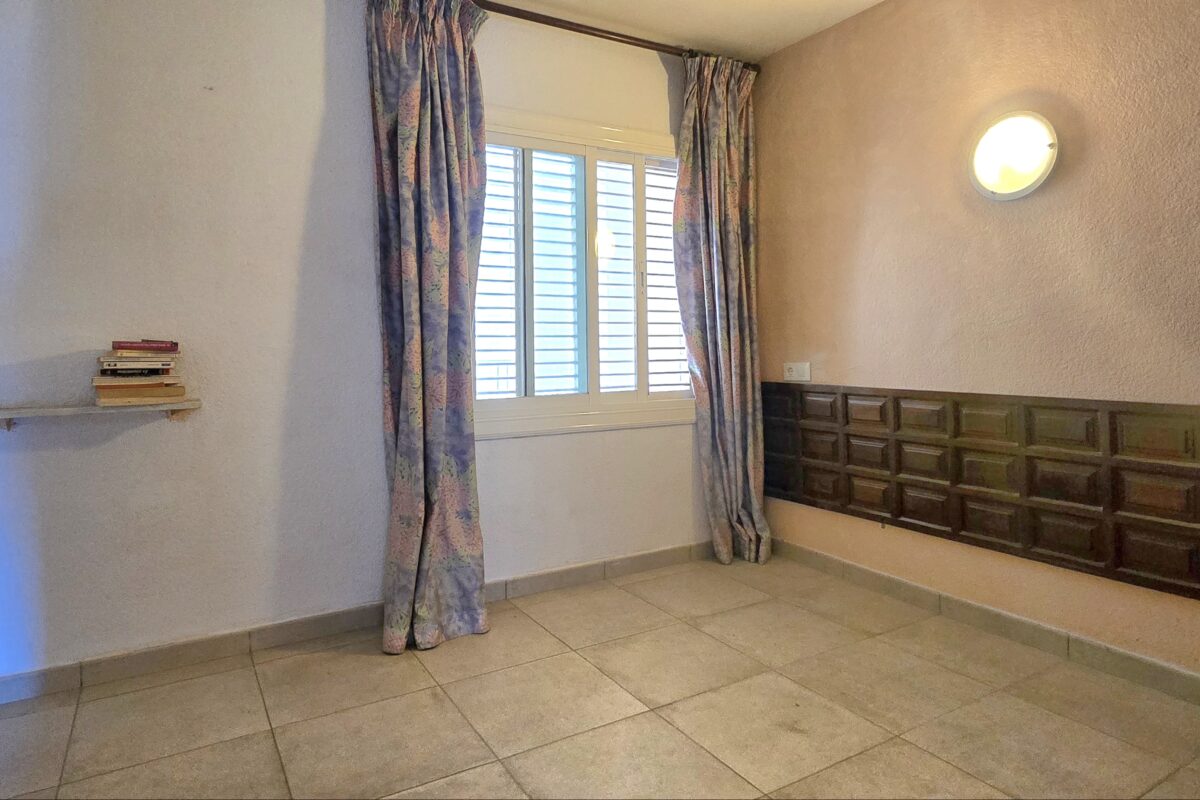 Frontline Sea View Apartment with Promenade Views | Lloret de Mar, Costa Brava